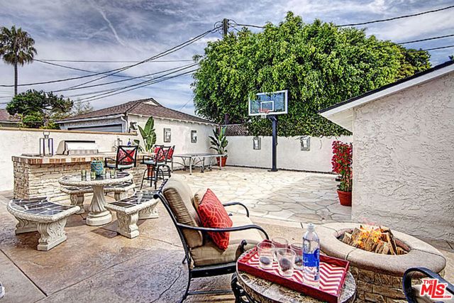 6322 W 78TH Place, Westchester, CA 90045
