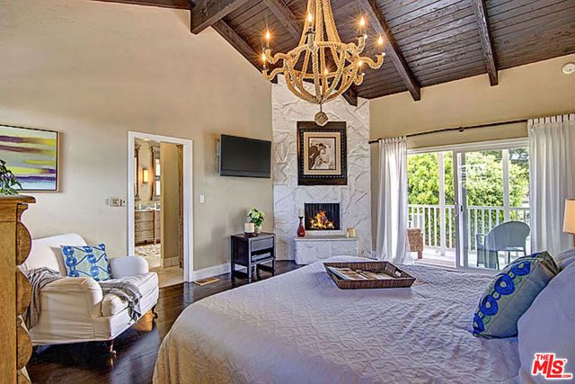6322 W 78TH Place, Westchester, CA 90045