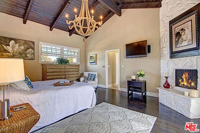 6322 W 78TH Place, Westchester, CA 90045