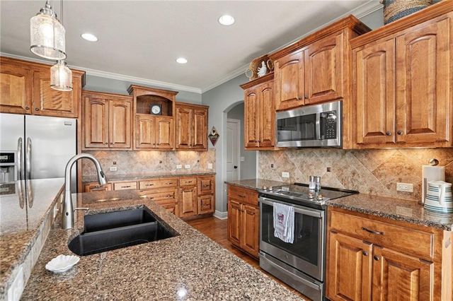 3028 NW 63rd Street, Kansas City, MO 64151