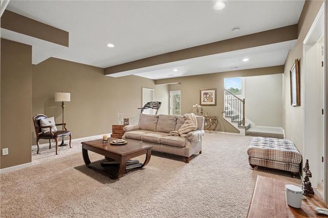 3028 NW 63rd Street, Kansas City, MO 64151