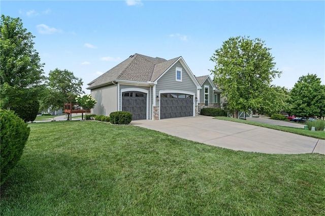 3028 NW 63rd Street, Kansas City, MO 64151