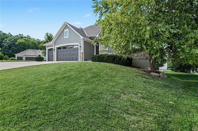 3028 NW 63rd Street, Kansas City, MO 64151