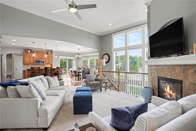 3028 NW 63rd Street, Kansas City, MO 64151