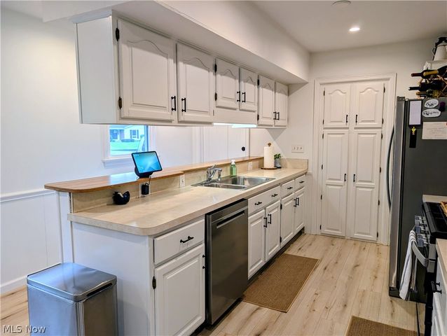 126 Garwood Drive, Canfield, OH 44406