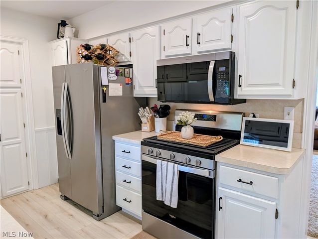 126 Garwood Drive, Canfield, OH 44406