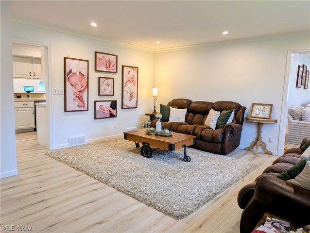 126 Garwood Drive, Canfield, OH 44406