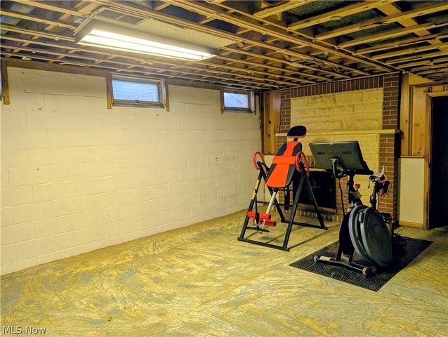 126 Garwood Drive, Canfield, OH 44406