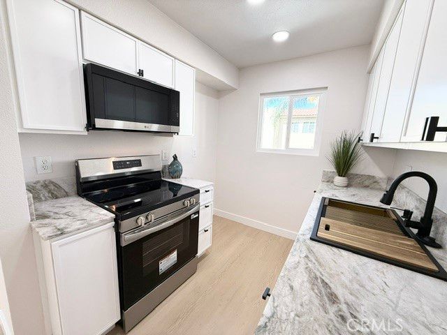 1707 Normandy D, Santa Ana, CA 92705