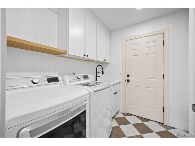 7663 S Grape St, Centennial, CO 80122