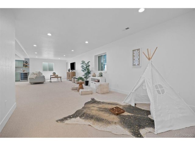 7663 S Grape St, Centennial, CO 80122