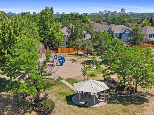 7663 S Grape St, Centennial, CO 80122