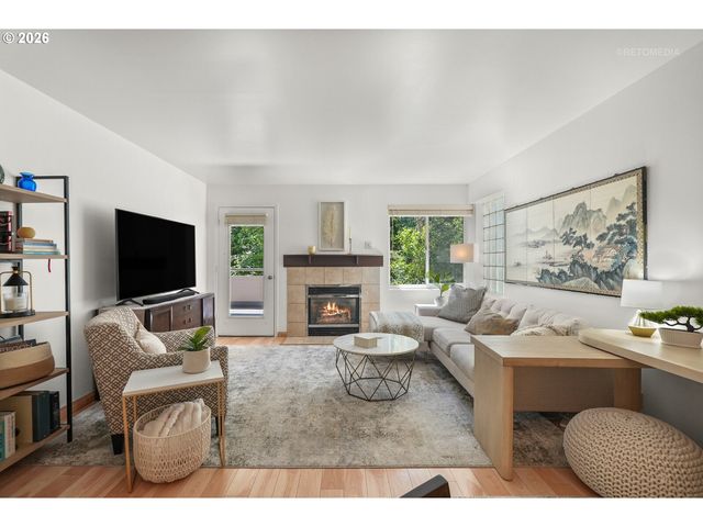 6605 W BURNSIDE St 128, Portland, OR 97210