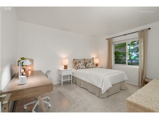 6605 W BURNSIDE St 128, Portland, OR 97210
