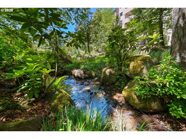 6605 W BURNSIDE St 128, Portland, OR 97210