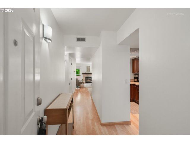6605 W BURNSIDE St 128, Portland, OR 97210