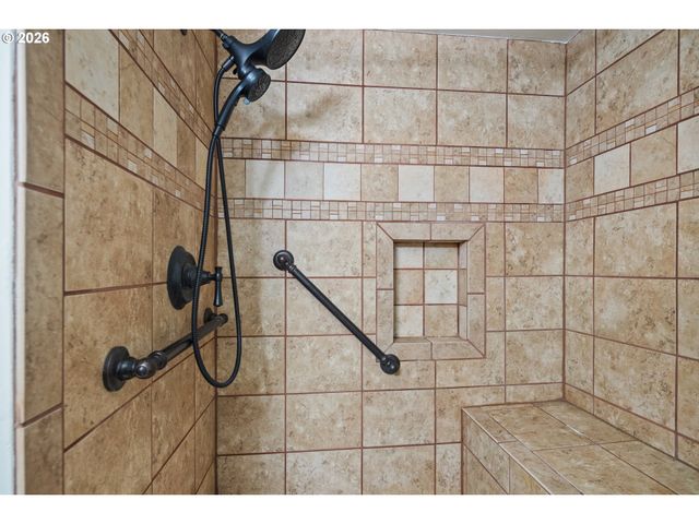 5291 10TH St Se, Salem, OR 97306