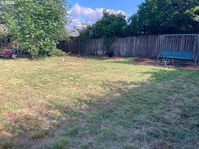 5291 10TH St Se, Salem, OR 97306