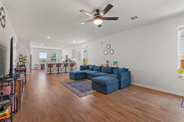 8306 Haflinger DR, Austin, TX 78747