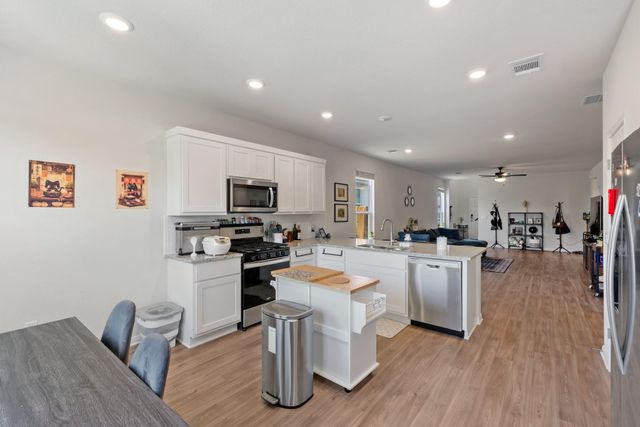 8306 Haflinger DR, Austin, TX 78747