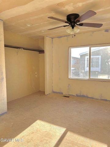 21801 Mesquite Street, California City, CA 93505