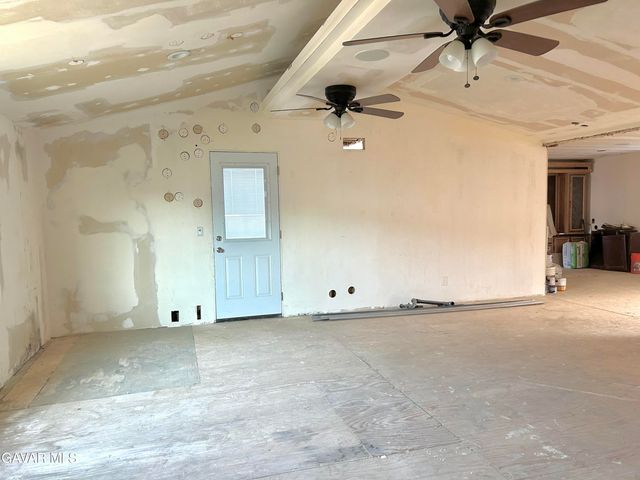 21801 Mesquite Street, California City, CA 93505