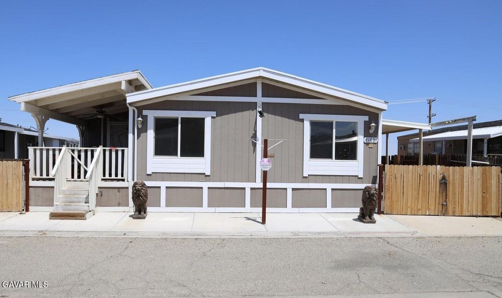 21801 Mesquite Street, California City, CA 93505