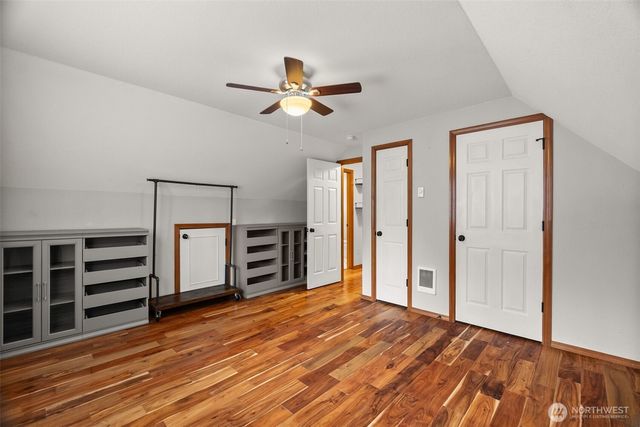 2832 Fishtrap Loop NE, Olympia, WA 98506