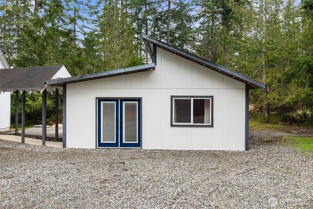 2832 Fishtrap Loop NE, Olympia, WA 98506