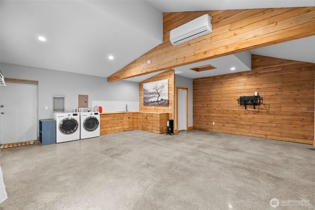 2832 Fishtrap Loop NE, Olympia, WA 98506
