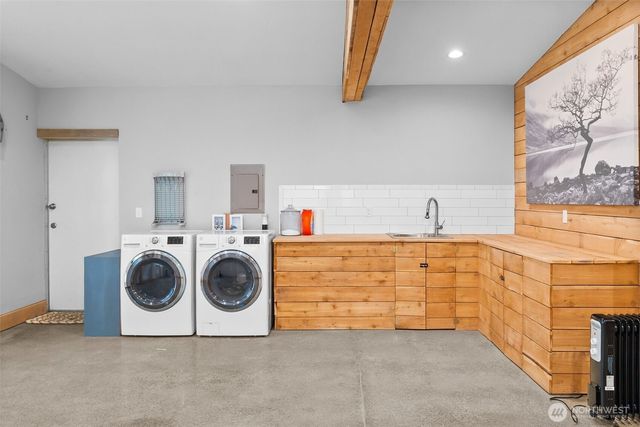 2832 Fishtrap Loop NE, Olympia, WA 98506