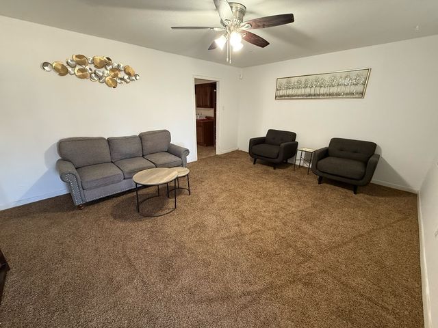 420 E 47th St, Odessa, TX 79762