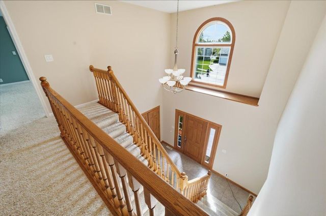 2706 Country Meadow Lane, Cedar Falls, IA 50613