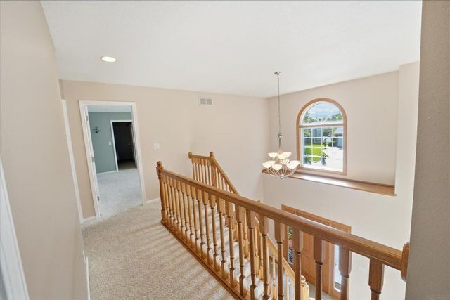 2706 Country Meadow Lane, Cedar Falls, IA 50613