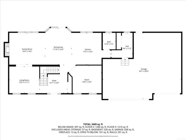 2706 Country Meadow Lane, Cedar Falls, IA 50613