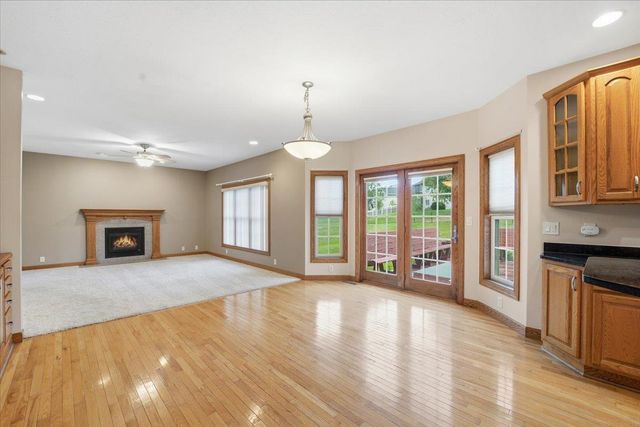 2706 Country Meadow Lane, Cedar Falls, IA 50613