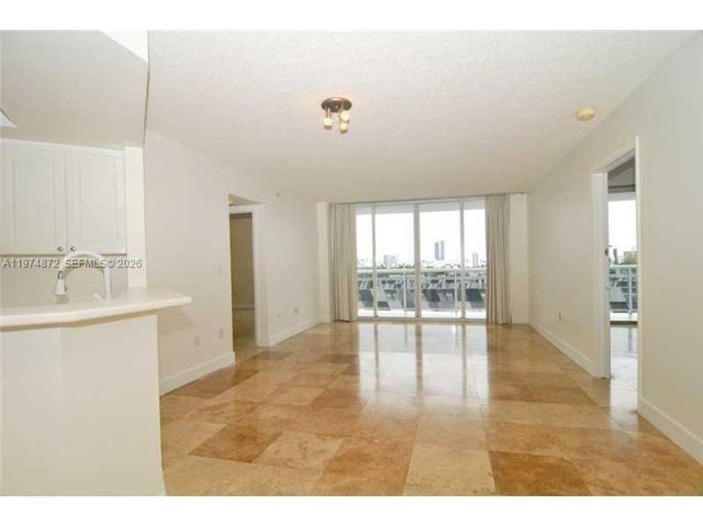 1800 SUNSET HARBOUR DR 811, Miami Beach, FL 33139