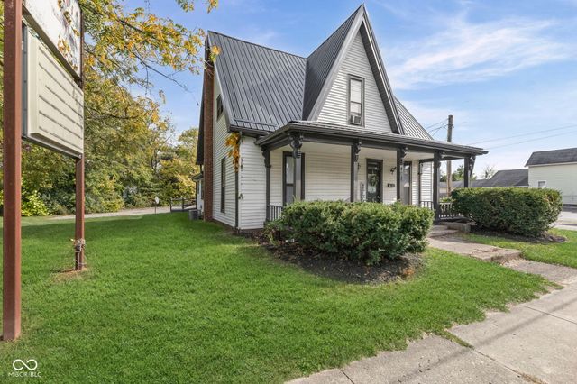 421 N State Street, Greenfield, IN 46140