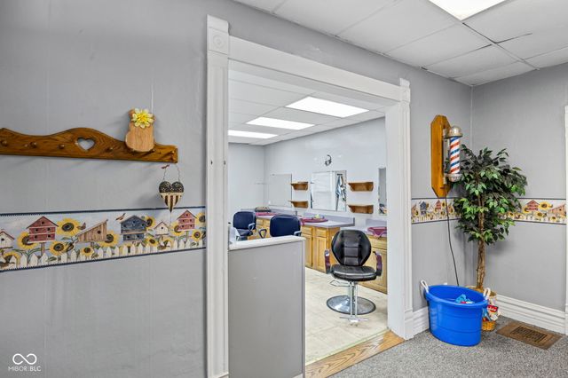 421 N State Street, Greenfield, IN 46140