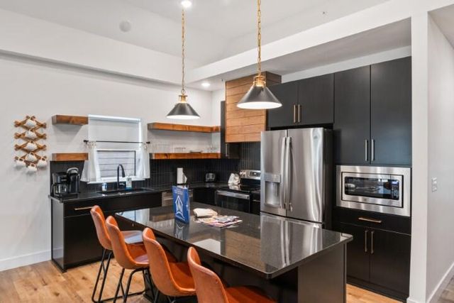 167 Poolside Pass 26, Hollister, MO 65672