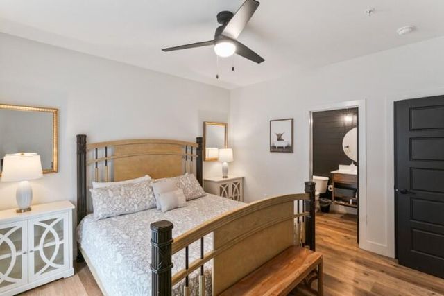 167 Poolside Pass 26, Hollister, MO 65672