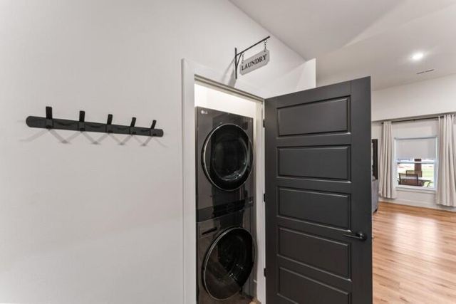 167 Poolside Pass 26, Hollister, MO 65672