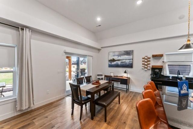 167 Poolside Pass 26, Hollister, MO 65672