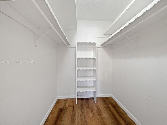 2200 E Hallandale Beach Blvd 206, Hallandale Beach, FL 33009