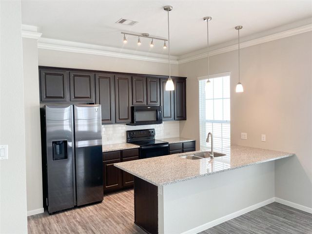 1734 Billfish Boulevard, Kingwood, TX 77345