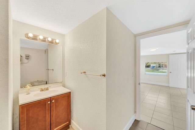 1412 NE 25th Court, Pompano Beach, FL 33064