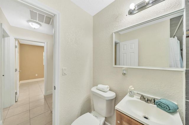 1412 NE 25th Court, Pompano Beach, FL 33064