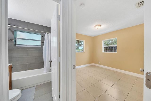 1412 NE 25th Court, Pompano Beach, FL 33064