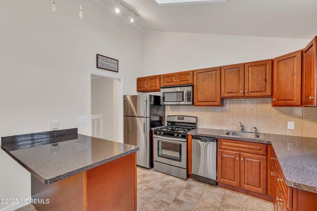 620 Hillside Drive, Toms River, NJ 08753