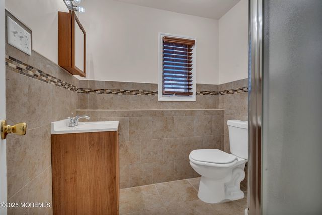 620 Hillside Drive, Toms River, NJ 08753